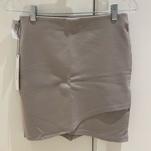 Gray Skirt from Aritzia!
